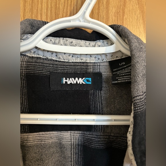 Plaid button up shirt - Picture 2 of 2